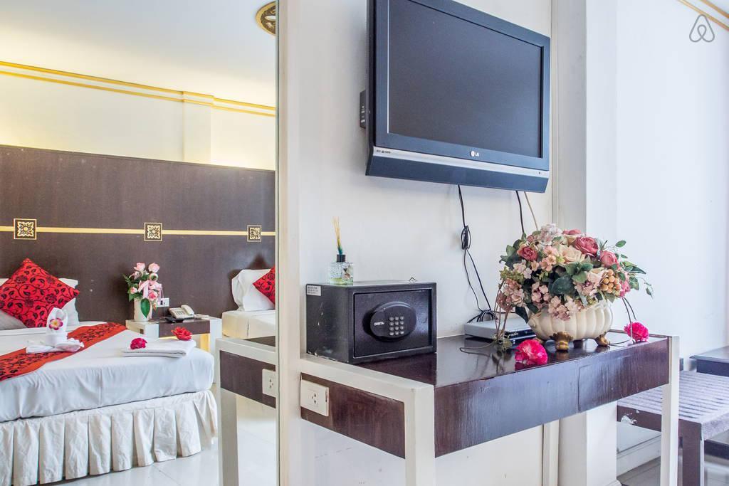 Khurana Inn Бангкок Екстер'єр фото